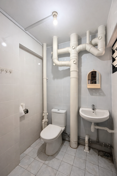 111 Mcnair Road HDB Flat For Sale at S$ 820,000 | PropertyGuru Singapore - Bathroom