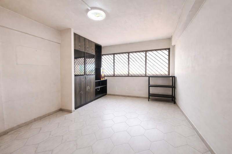 111 Mcnair Road HDB Flat For Sale at S$ 820,000 | PropertyGuru Singapore - Interior