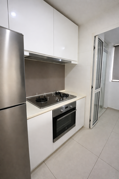 Sky Vue, Bishan Street 14, 3 Bedrooms, 1,141 sqft, Condominium For Rent, by Janlex Tan, 500087173 - Kitchen - PropertyGuru.com.sg