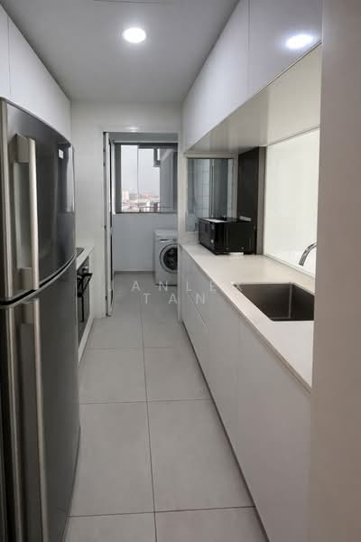 Sky Vue, Bishan Street 14, 3 Bedrooms, 1,141 sqft, Condominium For Rent, by Janlex Tan, 500087173 - Kitchen - PropertyGuru.com.sg