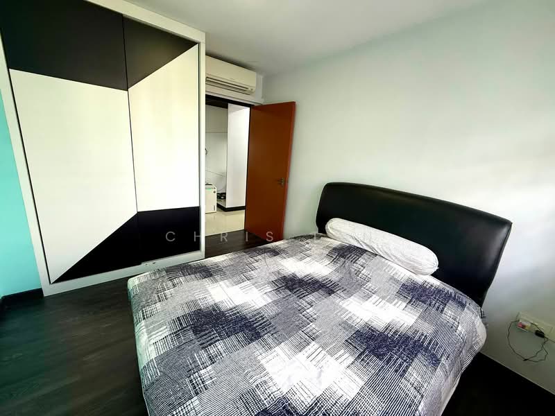 511A Yishun Street 51 HDB Flat For Sale at S$ 780,000 | PropertyGuru Singapore - Bedroom