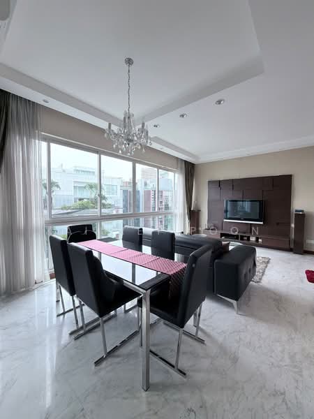 Belmond Green Condominium For Sale at S$ 2,820,000 | PropertyGuru Singapore - Living Room