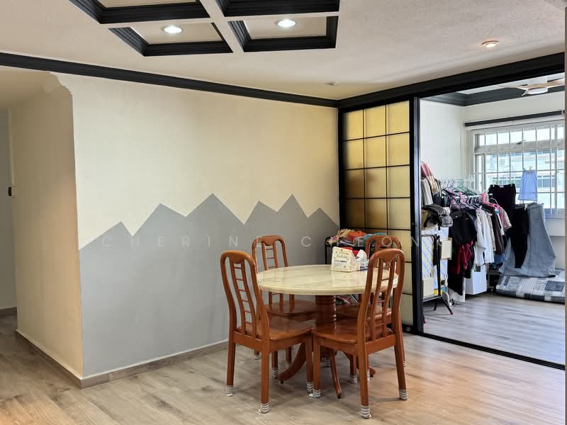 193 Pasir Ris Street 12 HDB Flat For Sale at S$ 750,000 | PropertyGuru Singapore - Dining Room