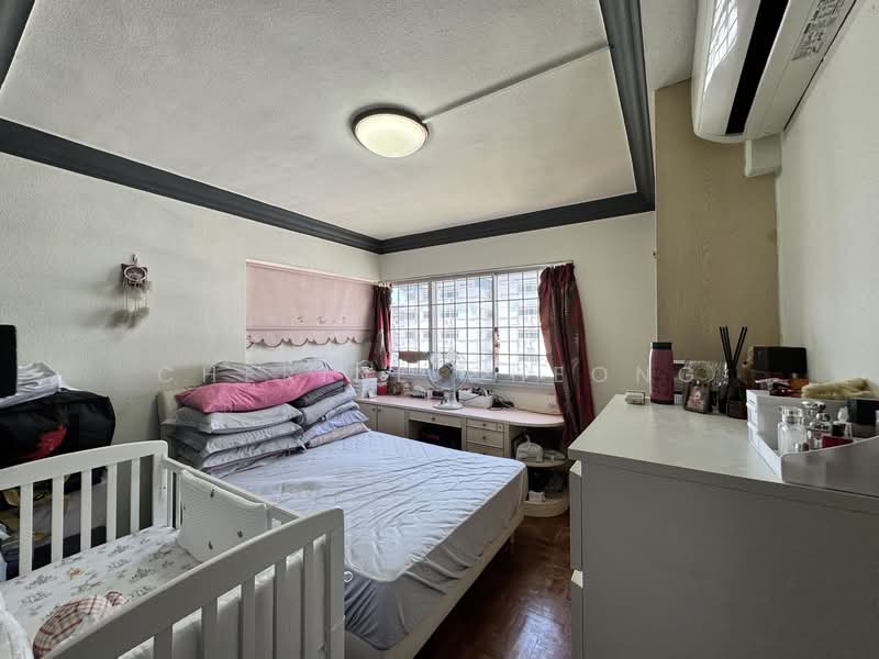 193 Pasir Ris Street 12 HDB Flat For Sale at S$ 750,000 | PropertyGuru Singapore - Bedroom