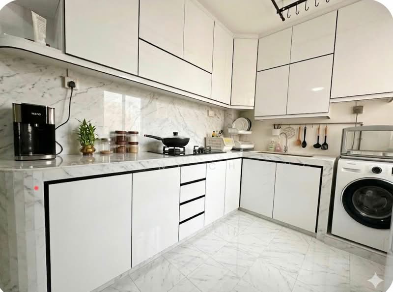 193 Pasir Ris Street 12, 193 Pasir Ris Street 12, 3 Bedrooms, 1,356 sqft, HDB Flat For Sale, by Cherine Cheong, 500087195 - Kitchen - Virtually Staged for ref - PropertyGuru.com.sg