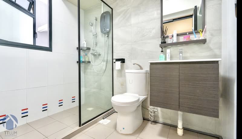 104A Bidadari Park Drive HDB Flat For Sale at S$ 1,089,999 | PropertyGuru Singapore - Bathroom
