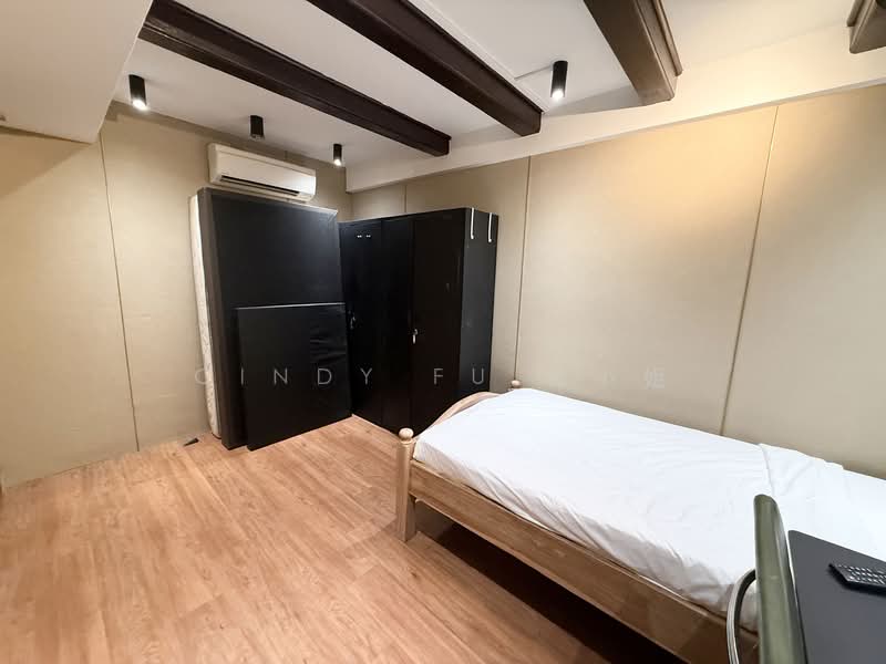 Cheap Bedroom @ Chinatown, , Room Rental, 120 sqft, Apartment For Rent, by Cindy Fu 付小姐, 500087203 - Bedroom - PropertyGuru.com.sg