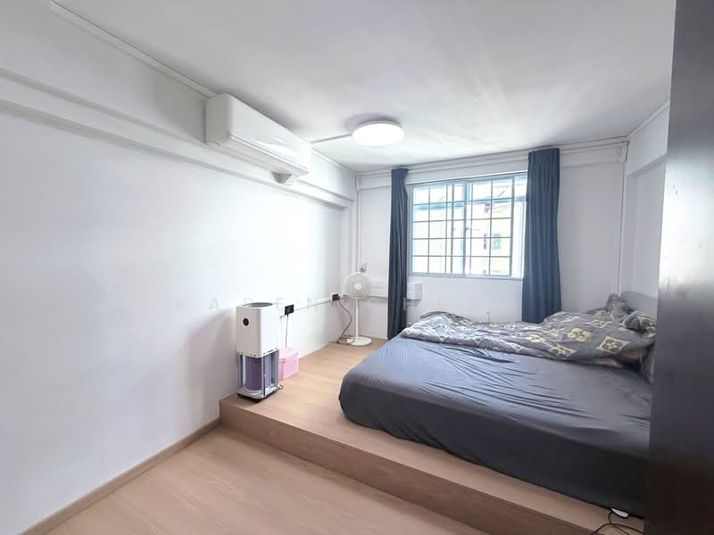 36 Beo Crescent HDB Flat For Sale at S$ 430,000 | PropertyGuru Singapore - Bedroom