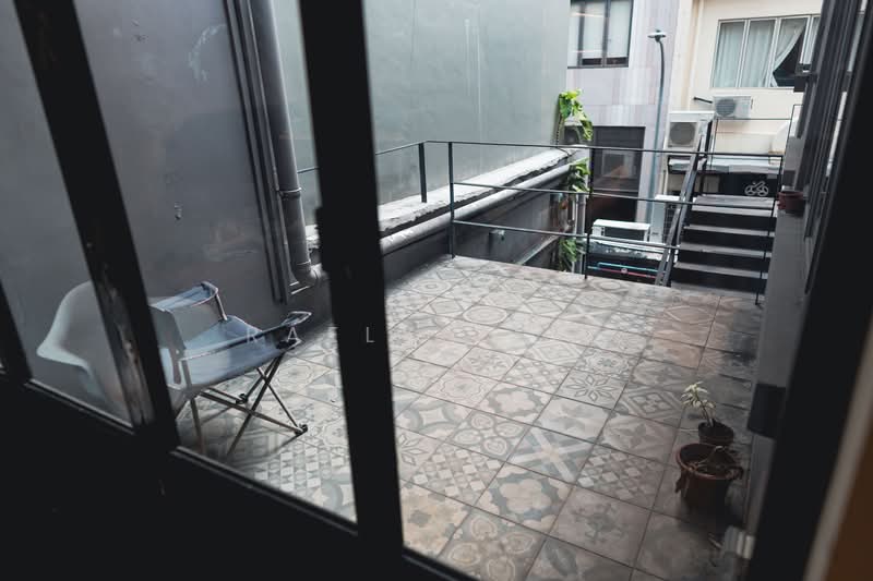 ❤️Super CHEAP! Main Road Shophouse Near MRT AEI, North Canal Road / Clark Quay / Hongkong Street / South Bridge Road, Boat Quay / Raffles Place / Marina, 3,214 sqft, Shop / Shophouse For Sale, by Raelyn Lee, 500087210 - Exterior - CommercialGuru.com.sg