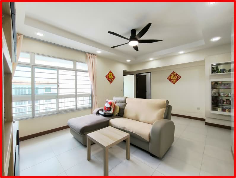 410B Fernvale Road, 410B Fernvale Road, 3 Bedrooms, 1,033 sqft, HDB Flat For Sale, by Kevin Ho, 500087218 - Living Room - PropertyGuru.com.sg