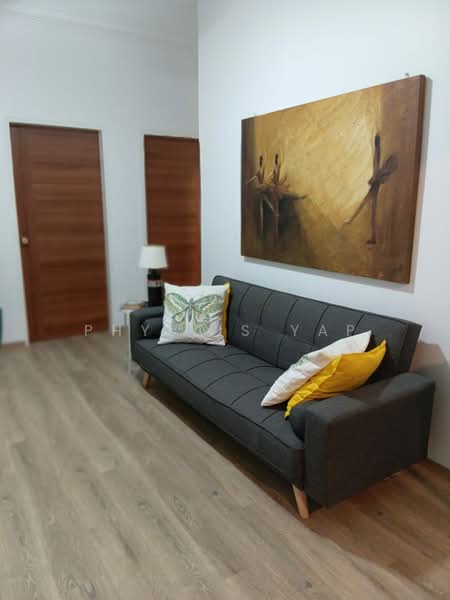 East Coast/ Siglap Drive, , Room Rental, 180 sqft, Apartment For Rent, by Phyllis Yap, 500087224 - Living Room - PropertyGuru.com.sg
