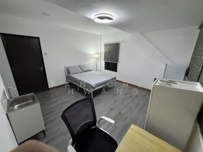 For Rent - 250C Compassvale Street