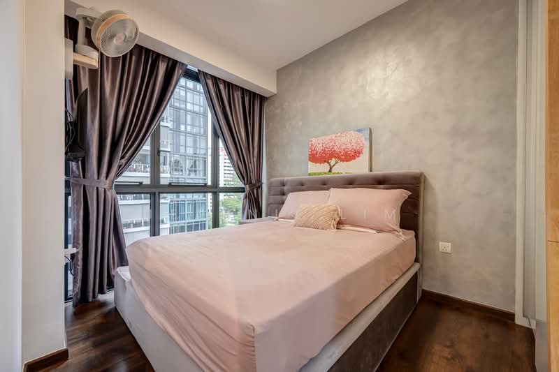 The Luxurie Condominium For Sale at S$ 2,420,000 | PropertyGuru Singapore - Bedroom