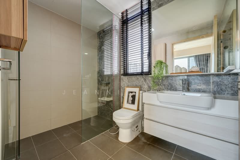 The Luxurie, 31 Compassvale Road, 3 Bedrooms, 1,001 sqft, Condominium For Sale, by Jeannie Lim, 500087248 - Bathroom - PropertyGuru.com.sg