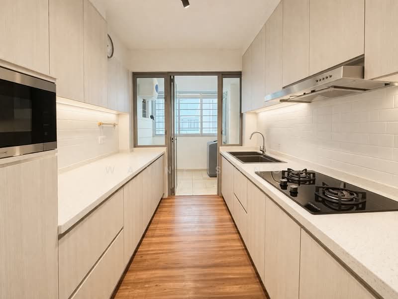 477A Upper Serangoon View HDB Flat For Sale at S$ 879,999 | PropertyGuru Singapore - Kitchen