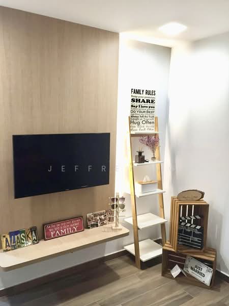 139 Rivervale Street HDB Flat For Sale at S$ 920,000 | PropertyGuru Singapore - Living Room