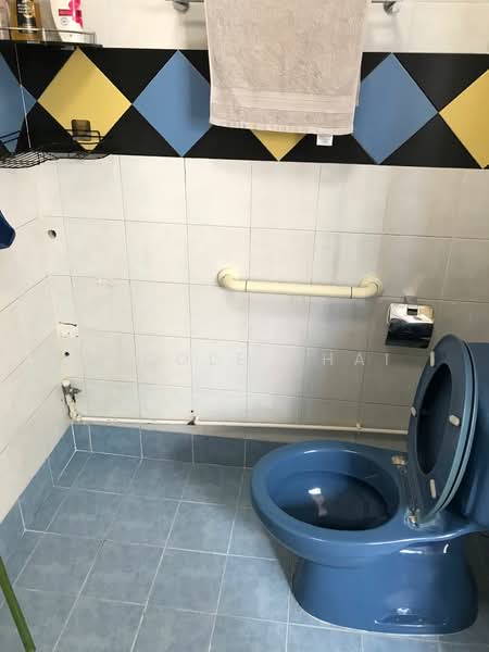 837 Hougang Central, 837 Hougang Central, Room Rental, 110 sqft, HDB Flat For Rent, by Nicole Chai, 500087278 - Bathroom - PropertyGuru.com.sg