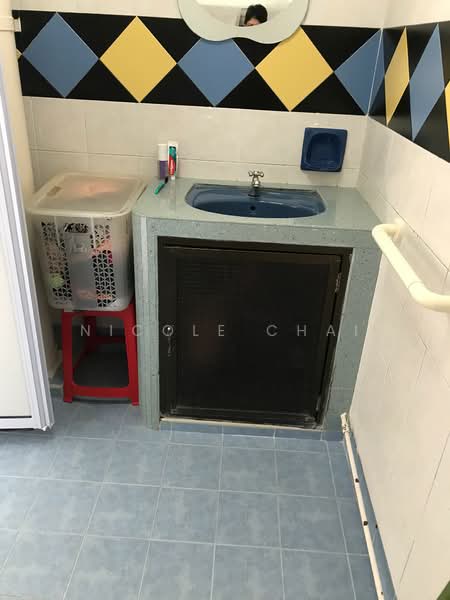 837 Hougang Central, 837 Hougang Central, Room Rental, 110 sqft, HDB Flat For Rent, by Nicole Chai, 500087278 - Bathroom - PropertyGuru.com.sg