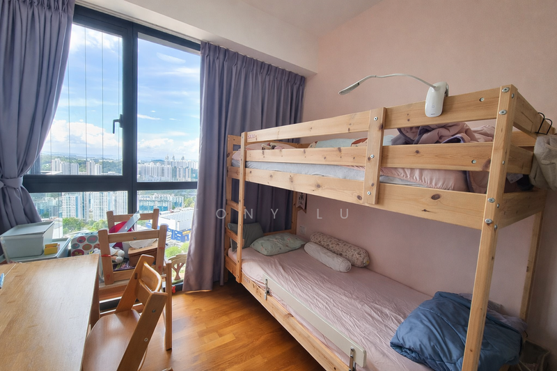 Stirling Residences Condominium For Sale at S$ 2,990,000 | PropertyGuru Singapore