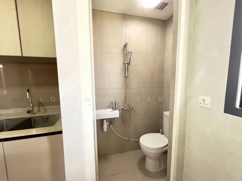 Penrose Condominium For Sale at S$ 2,699,000 | PropertyGuru Singapore - Bathroom