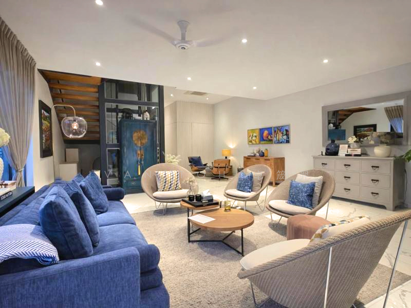 ⭐DUNBAR WALK⭐2.5 STOREY MOVE-IN⭐ Semi-Detached House For Sale at S$ 10,280,000 | PropertyGuru Singapore - Living Room