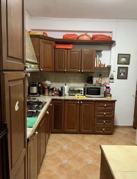 Neptune Court Apartment For Sale at S$ 1,950,000 | PropertyGuru Singapore - Kitchen