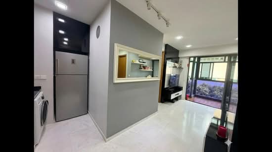 Daisy Suites Apartment For Sale at S$ 1,688,000 | PropertyGuru Singapore