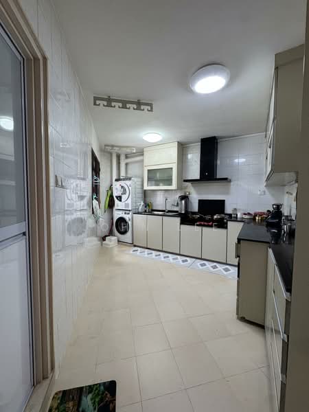 307B Anchorvale Road HDB Flat For Sale at S$ 880,000 | PropertyGuru Singapore - Kitchen