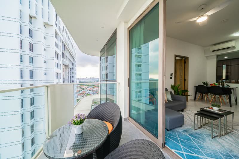 Coastline Residences Condominium For Sale at S$ 2,350,000 | PropertyGuru Singapore - Balcony
