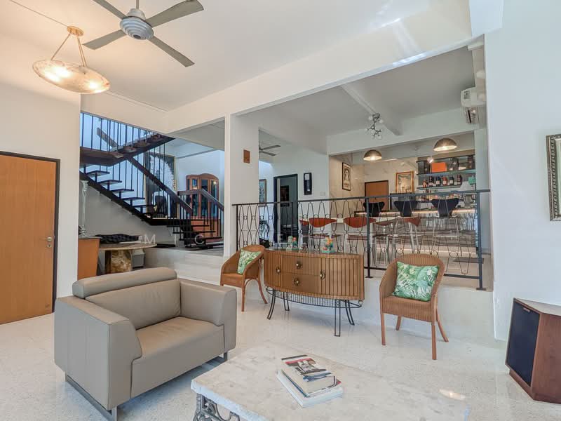 4 mins walk to Bayshore MRT Lucky Heights Semi-D, Lucky Heights, Room Rental, 250 sqft, Semi-Detached House For Rent, by Michael Lee, 500087395 - Living Room - PropertyGuru.com.sg