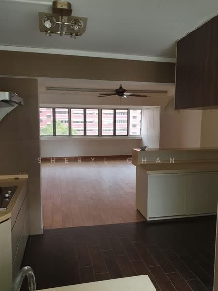 607 Elias Road HDB Flat For Sale at S$ 961,000 | PropertyGuru Singapore - Living Room