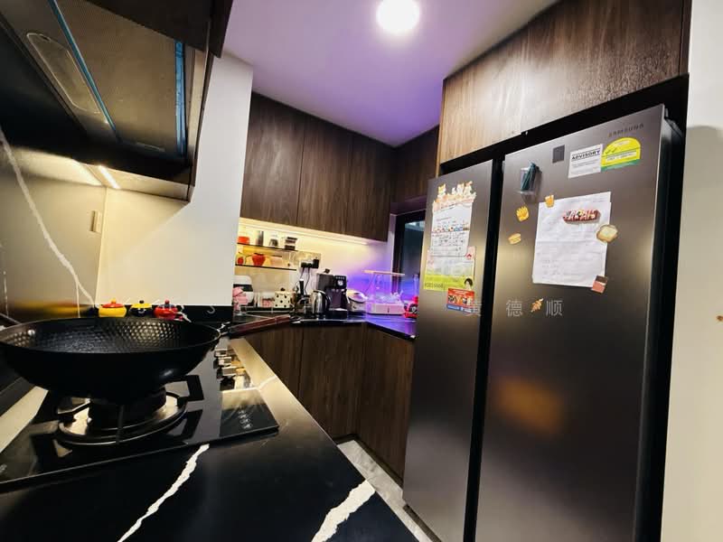 The Commodore, 59 Canberra Drive, 3 Bedrooms, 1,023 sqft, Condominium For Rent, by Joseph Ng 黄德顺, 500087435 - Kitchen - PropertyGuru.com.sg