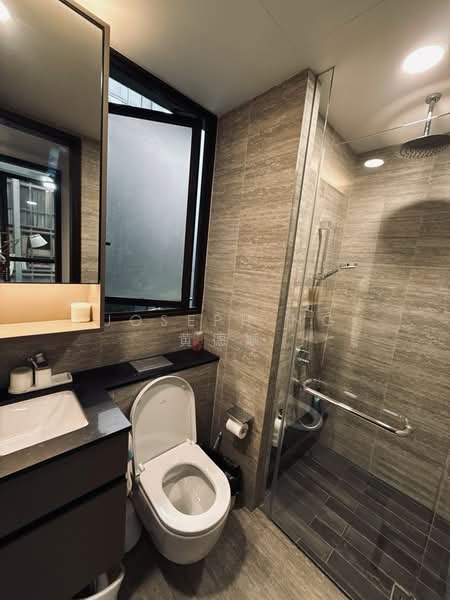 The Commodore, 59 Canberra Drive, 3 Bedrooms, 1,023 sqft, Condominium For Rent, by Joseph Ng 黄德顺, 500087435 - Bathroom - PropertyGuru.com.sg