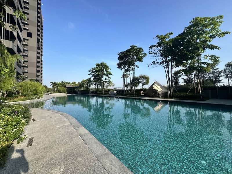 Lentor Modern, Lentor Central, 2 Bedrooms, 732 sqft, Condominium For Rent, by Linda Ee, 500087436 - Lap pool - PropertyGuru.com.sg