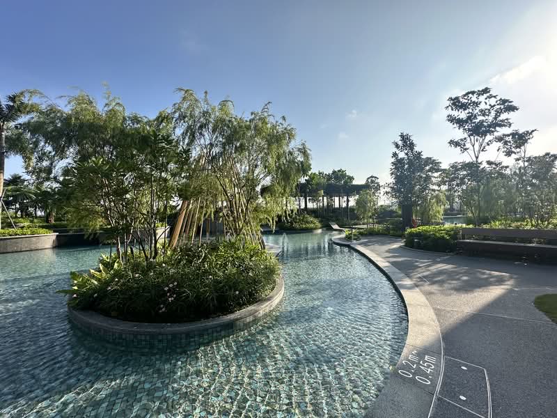 Lentor Modern, Lentor Central, 2 Bedrooms, 732 sqft, Condominium For Rent, by Linda Ee, 500087436 - Pool - PropertyGuru.com.sg