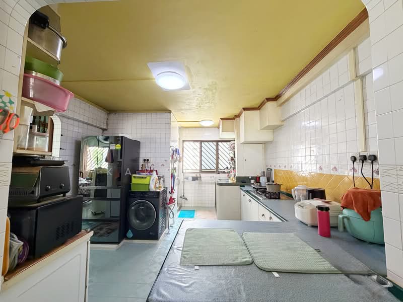 110 Mcnair Road, 110 Mcnair Road, 3 Bedrooms, 1,550 sqft, HDB Flat For Sale, by Karen Wong, 500087447 - Kitchen - PropertyGuru.com.sg