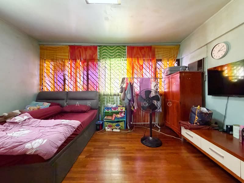 110 Mcnair Road, 110 Mcnair Road, 3 Bedrooms, 1,550 sqft, HDB Flat For Sale, by Karen Wong, 500087447 - Bedroom - PropertyGuru.com.sg