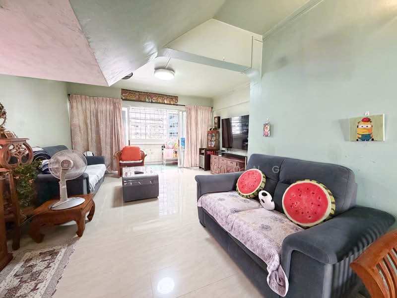 110 Mcnair Road, 110 Mcnair Road, 3 Bedrooms, 1,550 sqft, HDB Flat For Sale, by Karen Wong, 500087447 - Living Room - PropertyGuru.com.sg