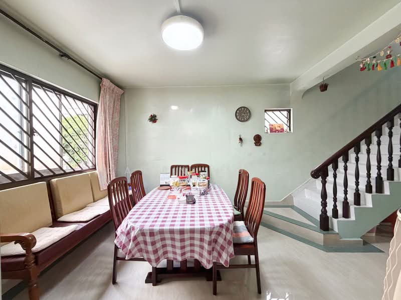 110 Mcnair Road, 110 Mcnair Road, 3 Bedrooms, 1,550 sqft, HDB Flat For Sale, by Karen Wong, 500087447 - Dining Room - PropertyGuru.com.sg