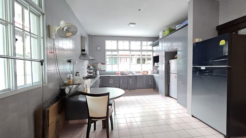 Jalan Teliti Semi-Detached House For Sale at S$ 6,800,000 | PropertyGuru Singapore - Kitchen