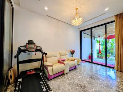 For Sale - Meng Suan Road