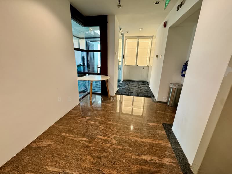 Royal Building (formerly One Philip St), 1 Phillip Street, 2,659 sqft, Office For Rent, by Benjamin Ng, 500087456 - Corridor - CommercialGuru.com.sg