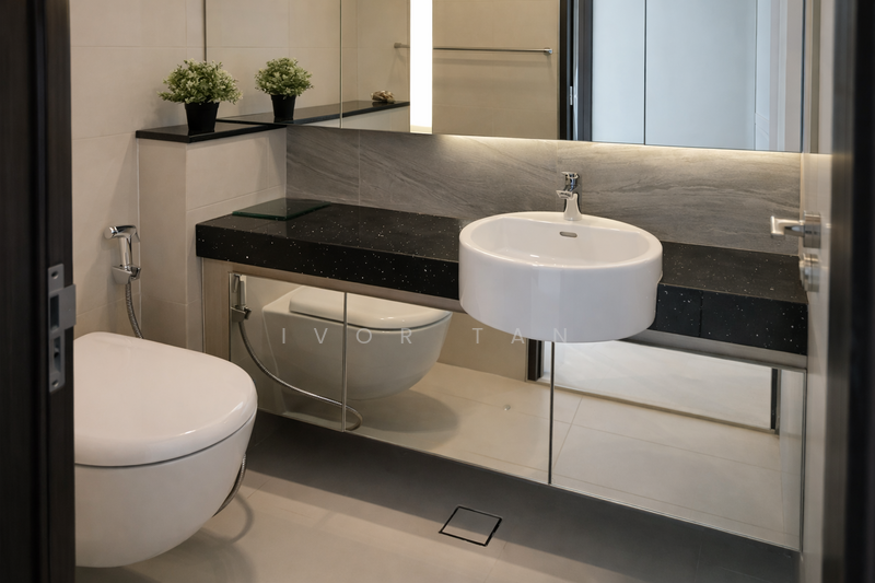 Kallang Riverside, 51 Kampong Bugis, 2 Bedrooms, 1,001 sqft, Condominium For Rent, by Ivor Tan, 500087476 - Bathroom - PropertyGuru.com.sg