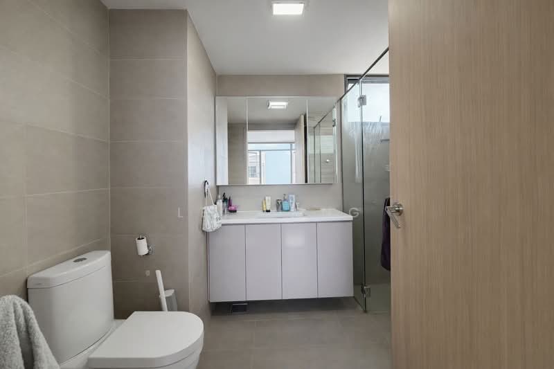 Wandervale Executive Condominium For Sale at S$ 1,928,000 | PropertyGuru Singapore - Bathroom