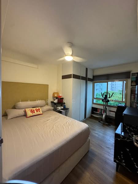 318B Anchorvale Link HDB Flat For Sale at S$ 690,000 | PropertyGuru Singapore - Bedroom