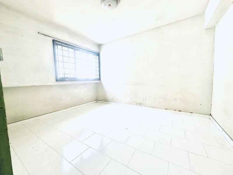 208 Boon Lay Place, 208 Boon Lay Place, 2 Bedrooms, 700 sqft, HDB Flat For Sale, by Patrick Chiok, 500087500 - PropertyGuru.com.sg