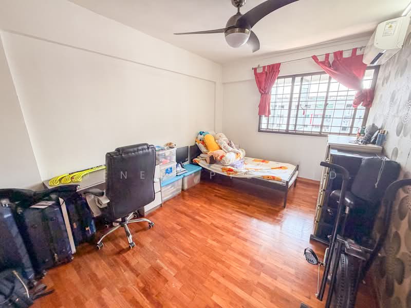 61 Chai Chee Road HDB Flat For Sale at S$ 588,000 | PropertyGuru Singapore - Bedroom