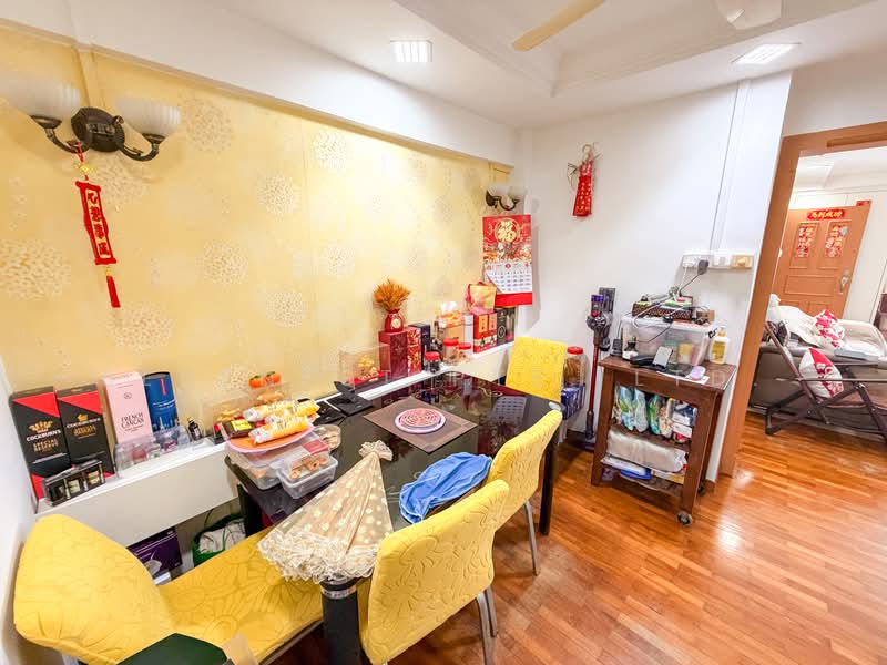 61 Chai Chee Road HDB Flat For Sale at S$ 588,000 | PropertyGuru Singapore - Dining Room