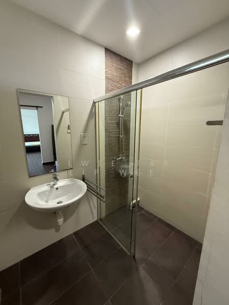 Sea Breeze Terrace, Sea Breeze Avenue, Studio, 300 sqft, Terraced House For Rent, by Alwee Tay Lip Wee, 500087511 - Bathroom - PropertyGuru.com.sg