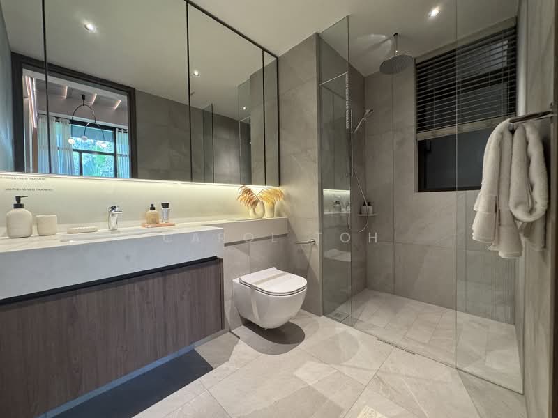 Terra Hill Condominium For Sale at S$ 3,529,000 | PropertyGuru Singapore - Bathroom